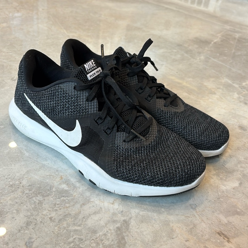 Women’s Nike Training Flex TR8 sneakers
